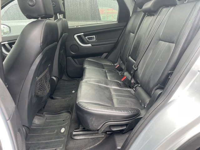 Used 2019 Land Rover Discovery Sport image 8