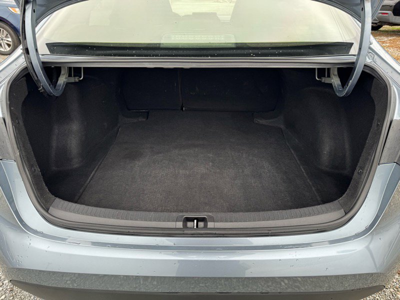 Used 2022 Toyota Corolla LE image 13