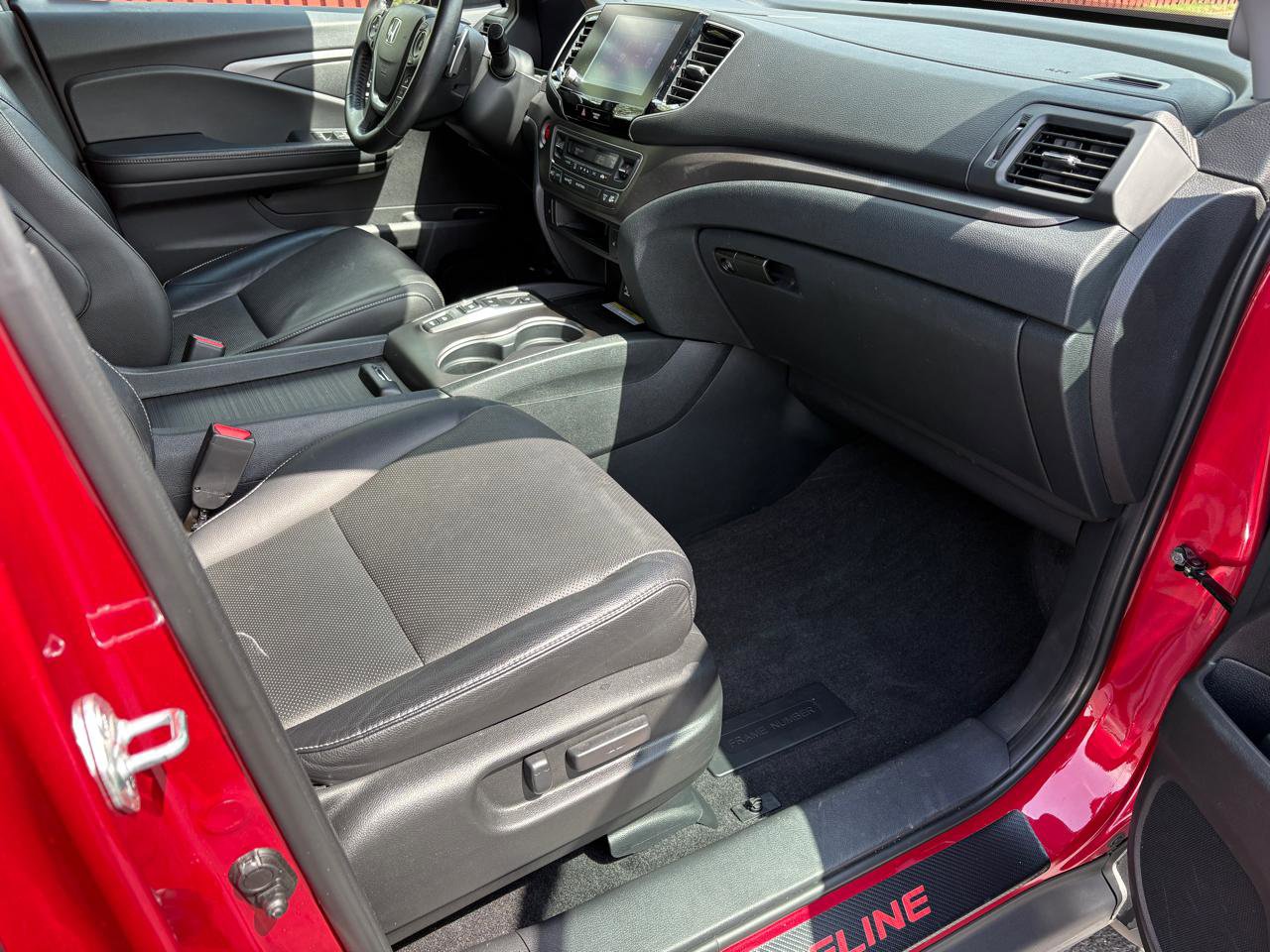 Used 2023 Honda Ridgeline RTL-E image 13