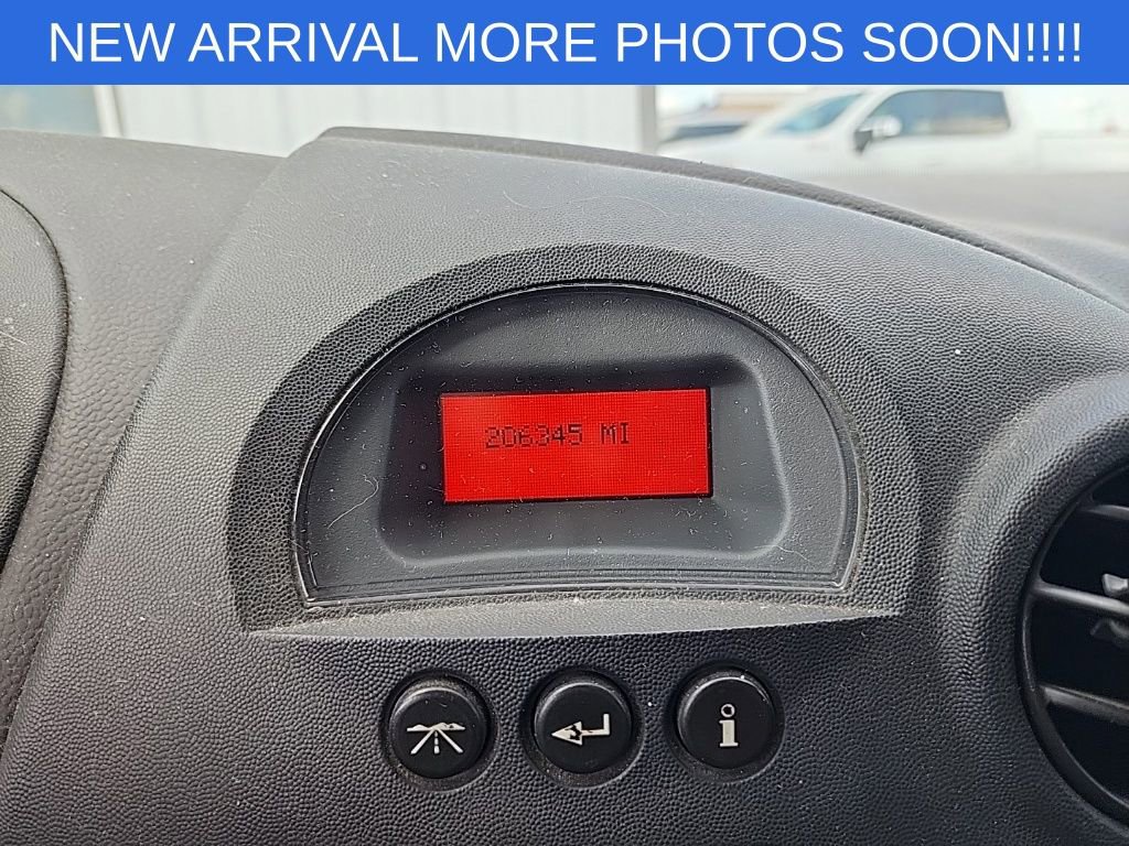 Used 2008 Pontiac Grand Prix image 8