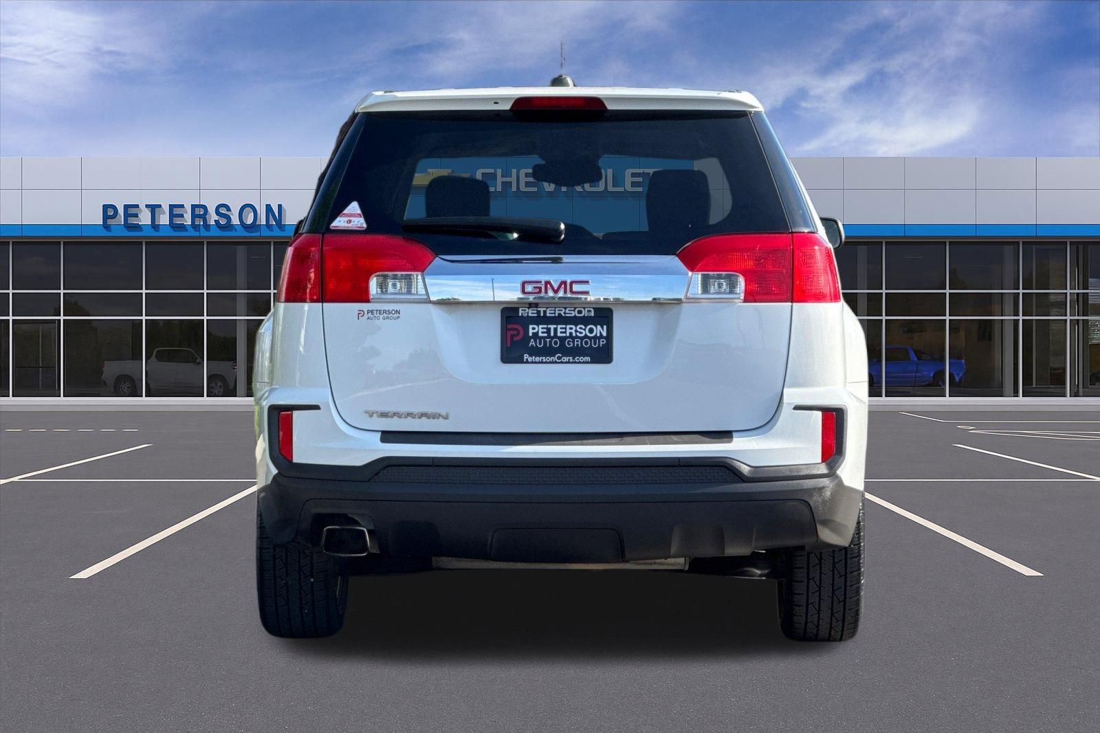 Used 2017 GMC Terrain SLE FWD image 5