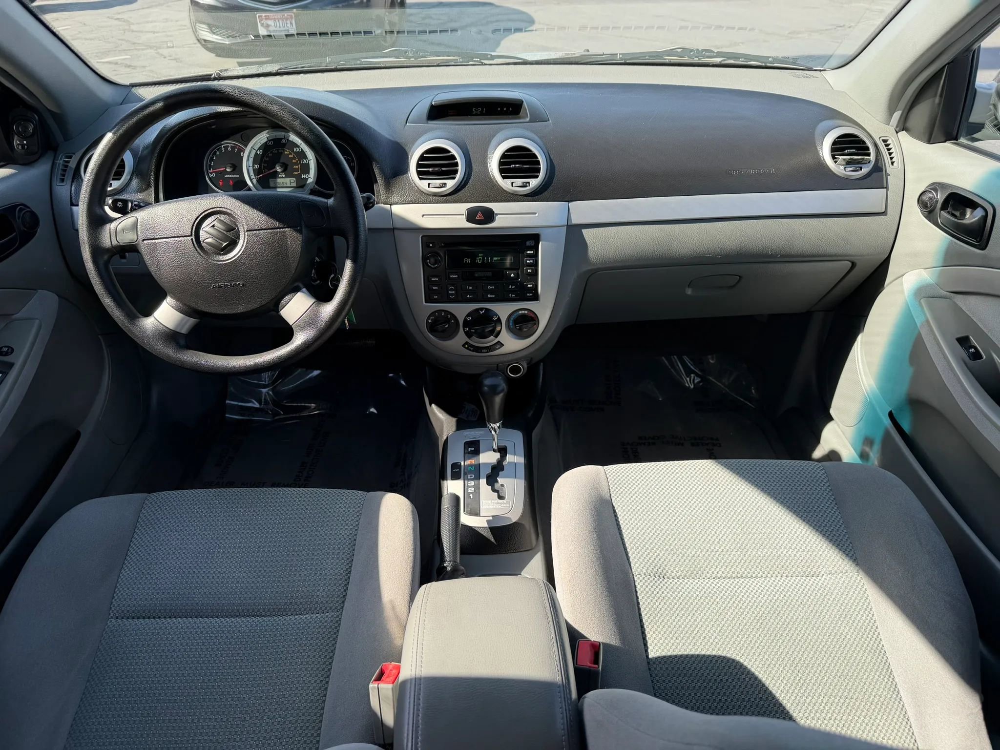 Used 2006 Suzuki Forenza Wagon FWD image 20