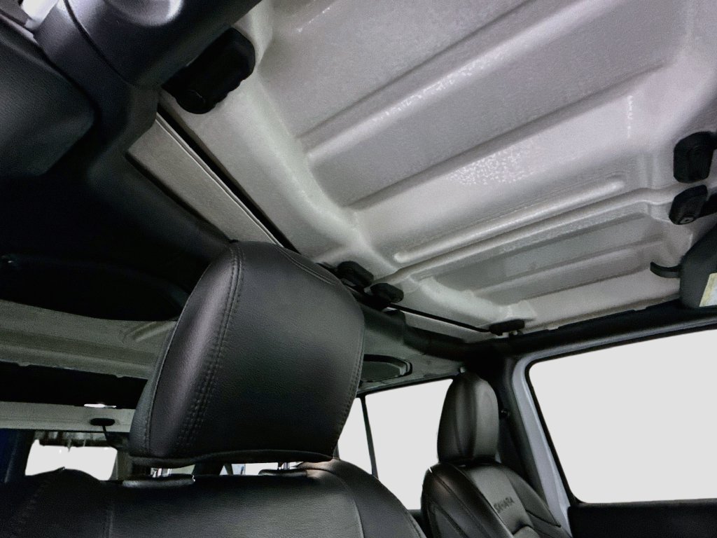 Used 2021 Jeep Wrangler Unlimited Sahara w/ Safety Group AWD/4WD image 18