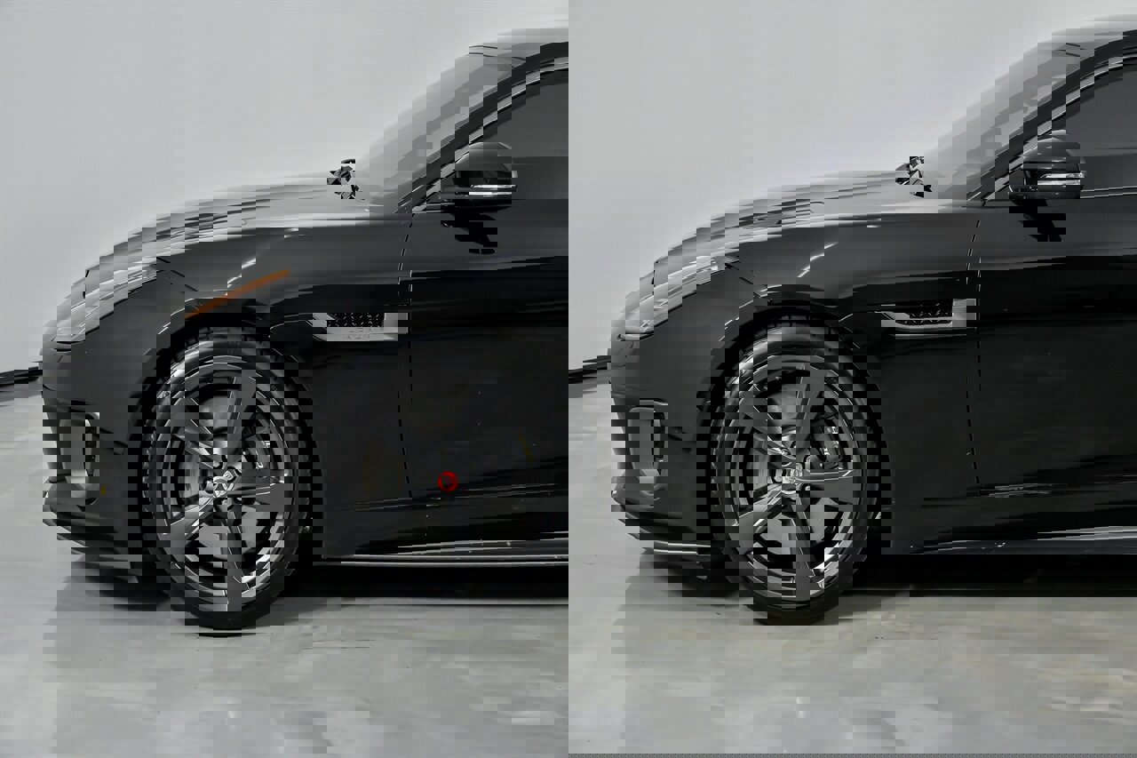 Used 2018 Jaguar F-TYPE 400 Sport image 7