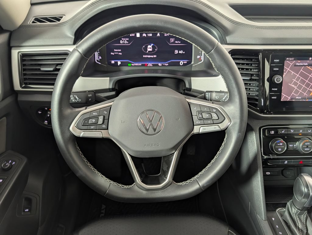 Used 2023 Volkswagen Atlas SEL AWD/4WD image 17
