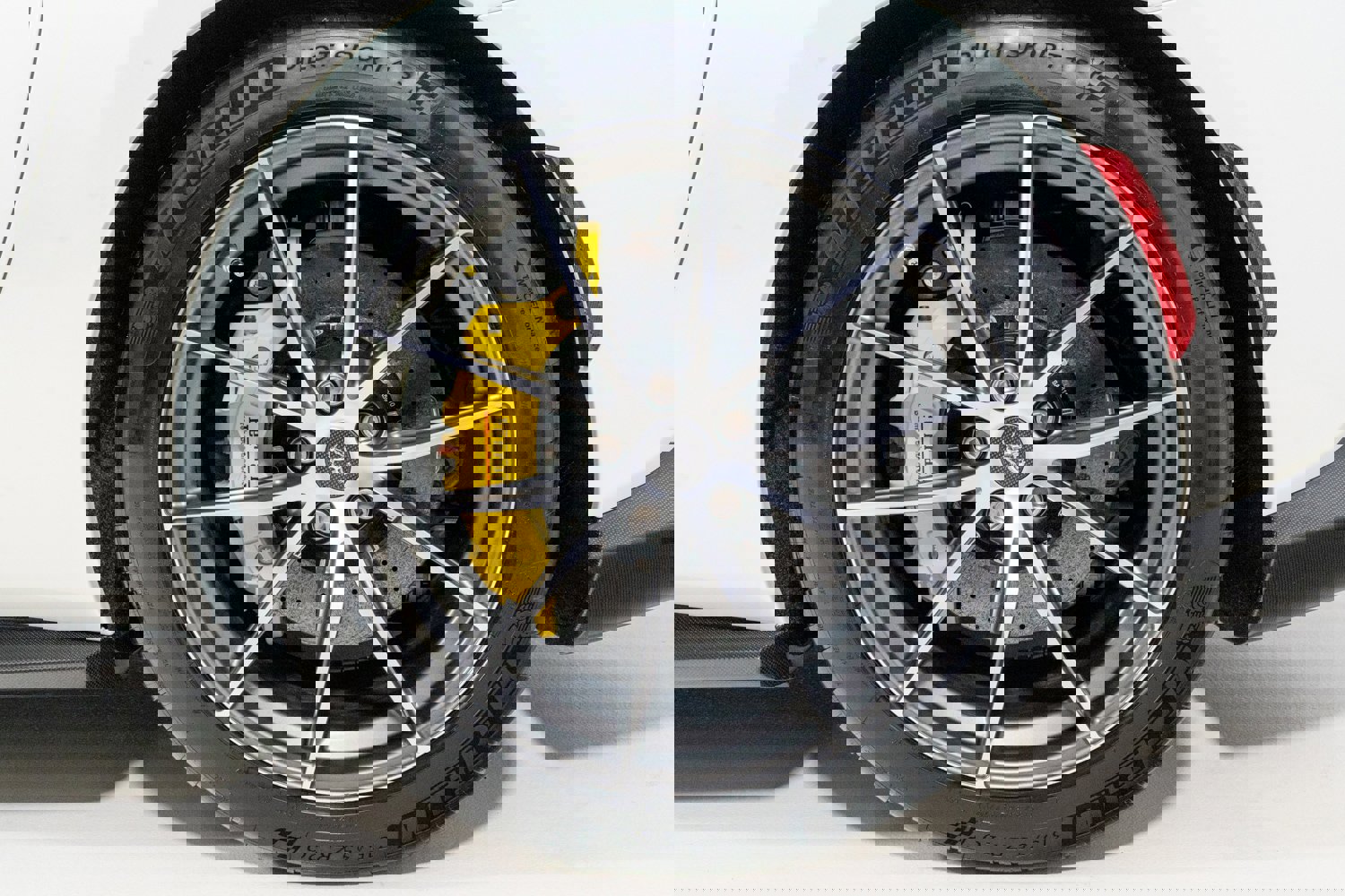 Certified 2021 Ferrari 812 GTS image 23