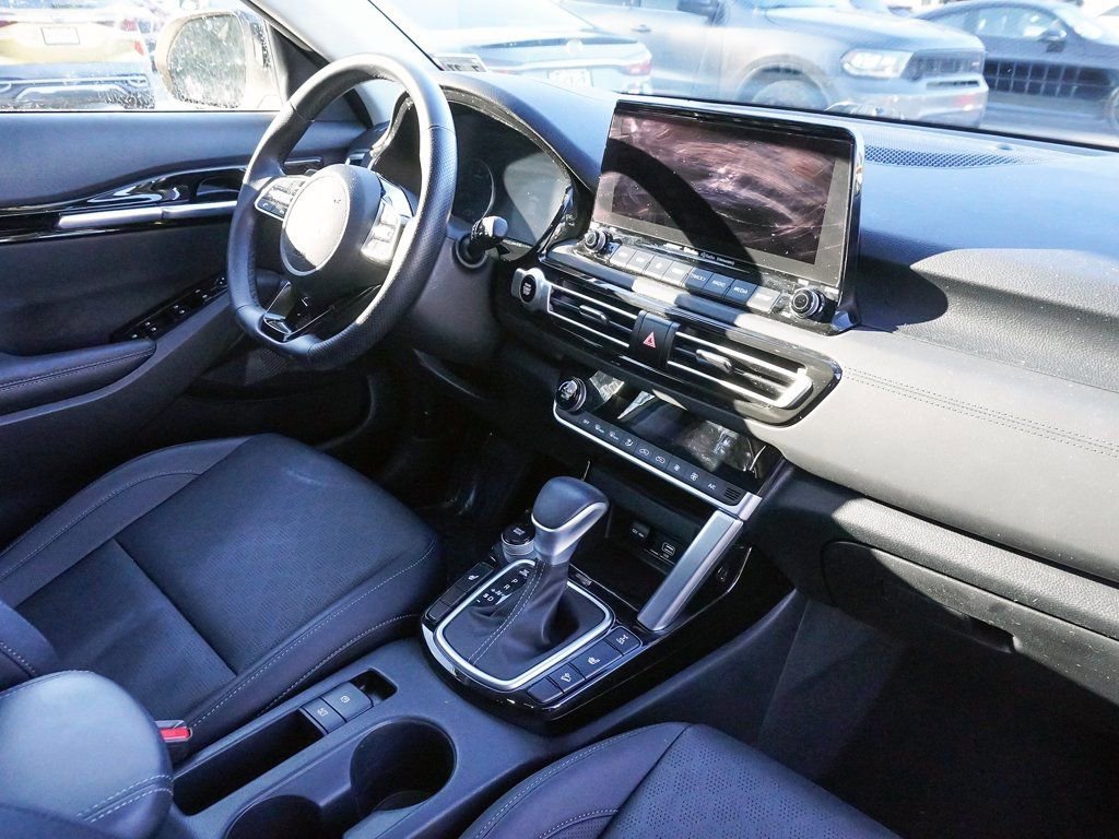Used 2023 Kia Seltos SX image 30