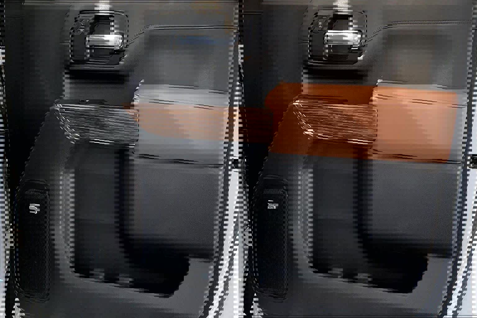 Used 2022 Chevrolet Silverado 2500 High Country w/ Technology Package image 22