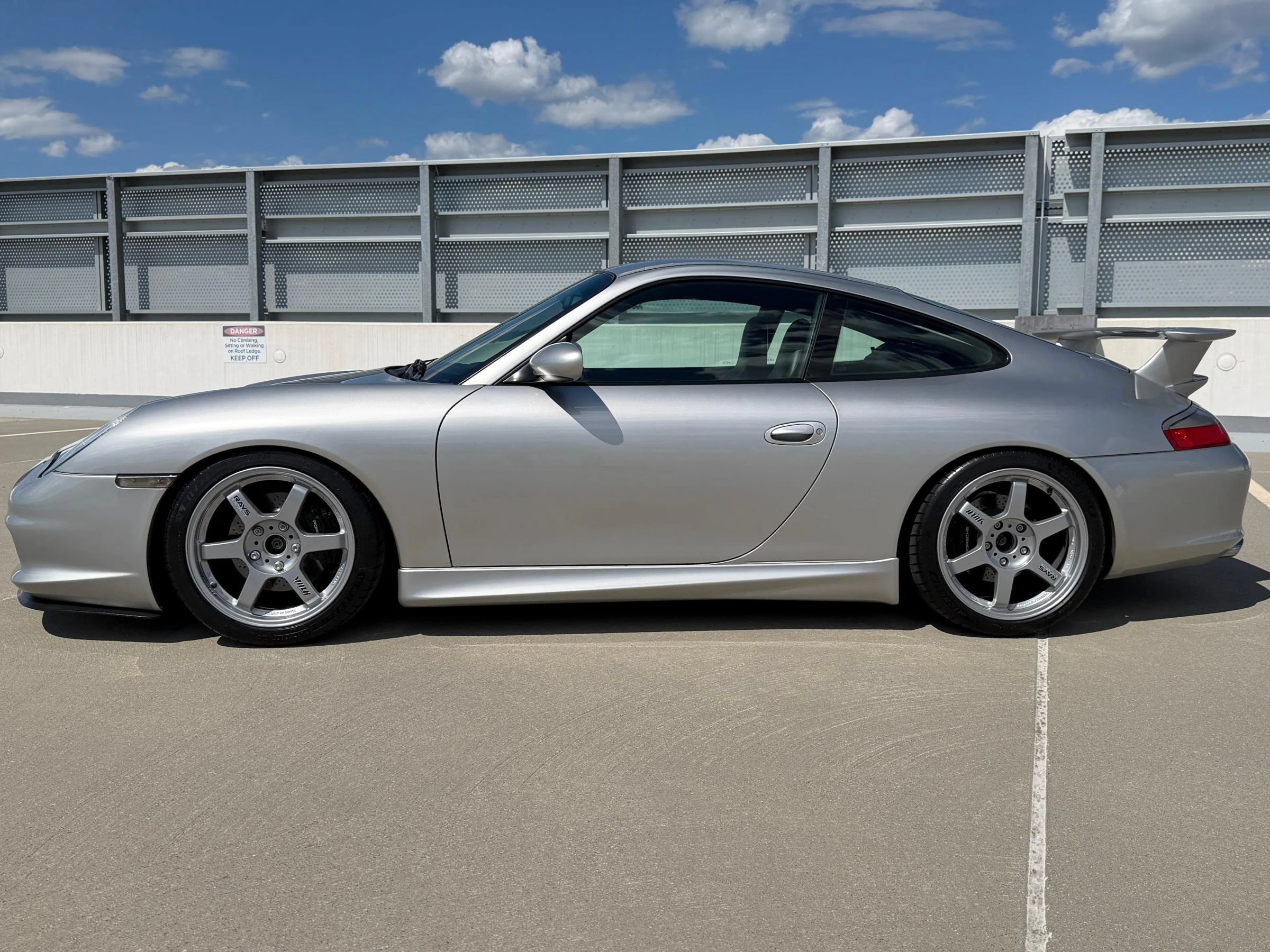 Used 2002 Porsche 911 GT3 RS image 10