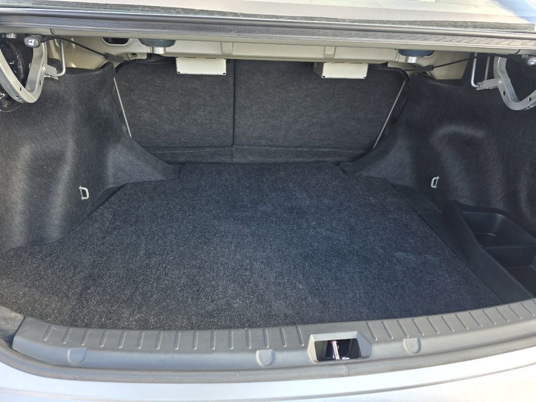 Used 2009 Toyota Corolla LE image 18