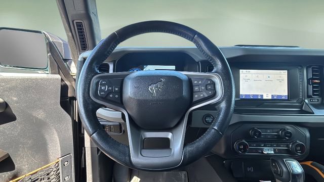 Used 2023 Ford Bronco Badlands w/ Sasquatch Package image 9