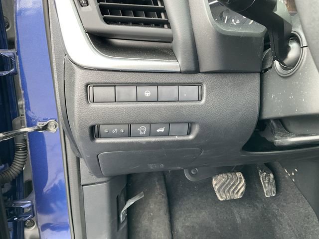 Certified 2023 Nissan Rogue SV w/ SV Premium B Package image 19