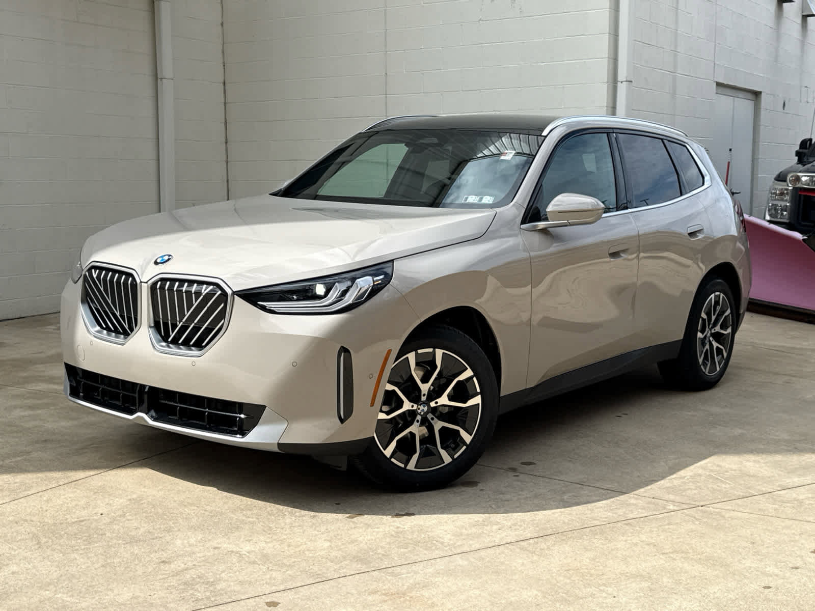 New 2026 BMW X3 xDrive30 w/ Convenience Package image 1
