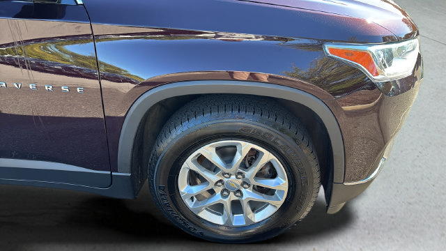 Used 2020 Chevrolet Traverse LT AWD/4WD image 36