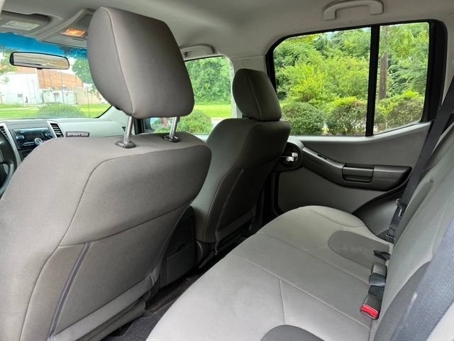 Used 2014 Nissan Xterra S AWD/4WD image 13