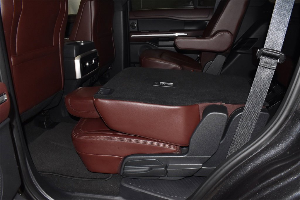 Used 2024 Ford Expedition Limited image 33