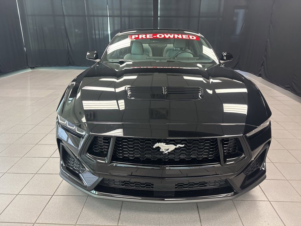 Used 2025 Ford Mustang GT RWD image 14