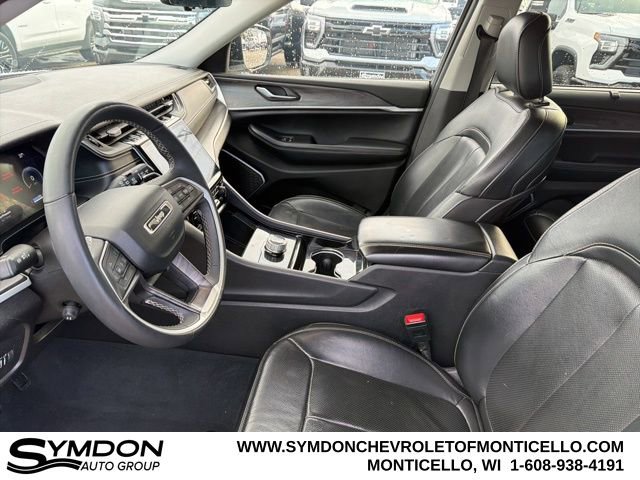 Used 2023 Jeep Grand Cherokee L Limited w/ Luxury Tech Group II image 10