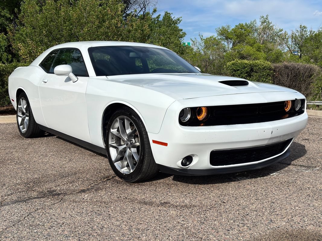Used 2022 Dodge Challenger GT RWD image 11