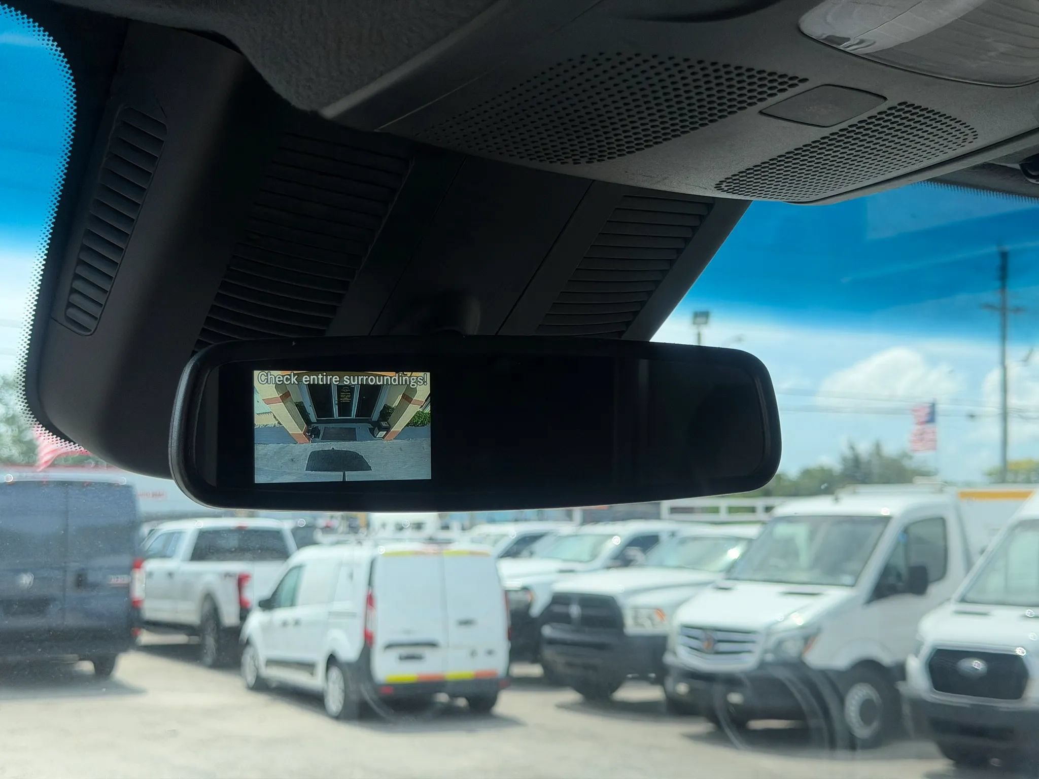 Used 2024 Mercedes-Benz Sprinter 2500 image 16