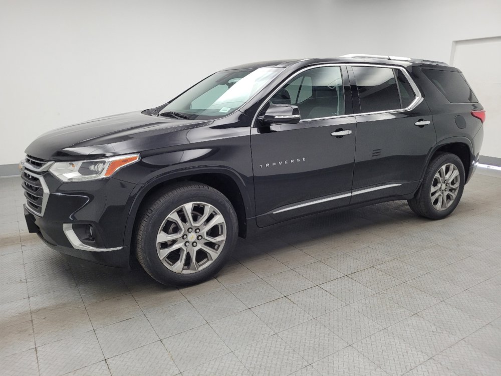 Used 2018 Chevrolet Traverse Premier w/ Driver Confidence II Package FWD image 2