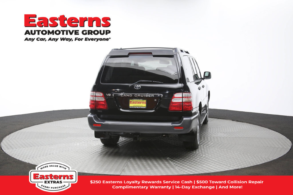 Used 2005 Toyota Land Cruiser w/ Convenience Pkg AWD/4WD image 42