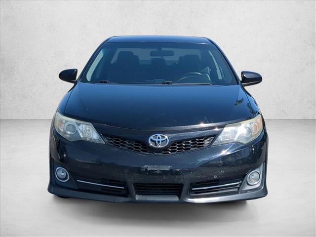 Used 2012 Toyota Camry SE FWD image 2