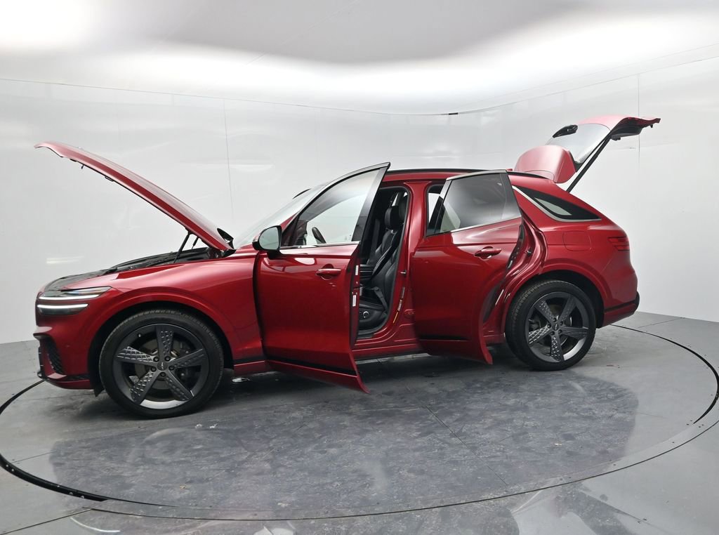 Used 2022 Genesis GV70 3.5T Sport w/ Sport Prestige Package image 60