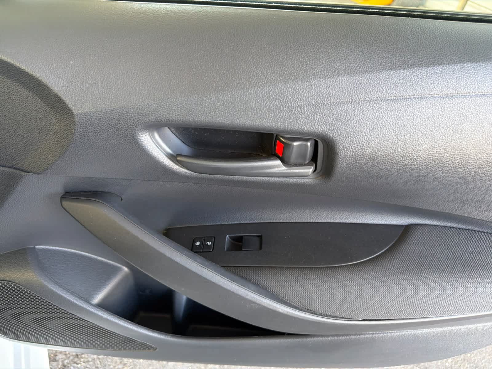 Used 2024 Toyota Corolla LE FWD image 17