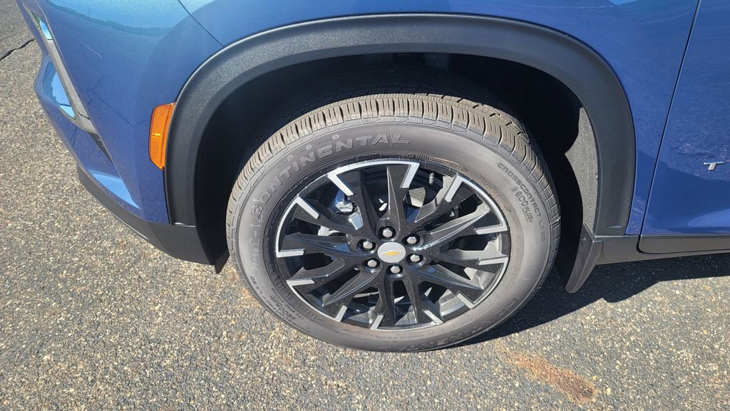 New 2026 Chevrolet Traverse LT w/ Sun and Wheel Package image 6