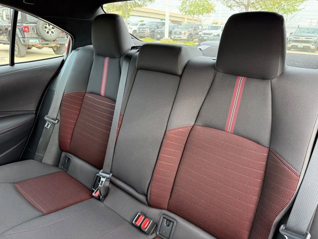 Used 2025 Toyota Corolla SE image 30