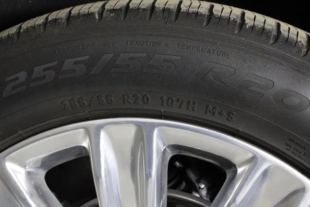 Used 2022 Ford Explorer Limited w/ Equipment Group 301A image 43