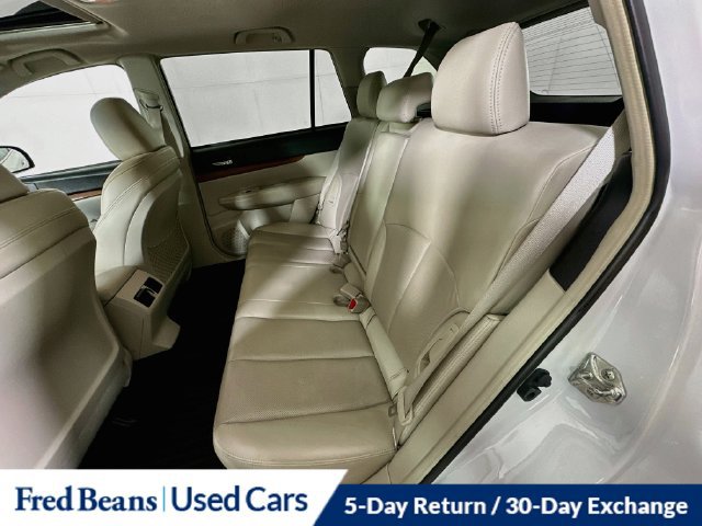 Used 2014 Subaru Outback 2.5i Limited w/ Moonroof Package AWD/4WD image 31