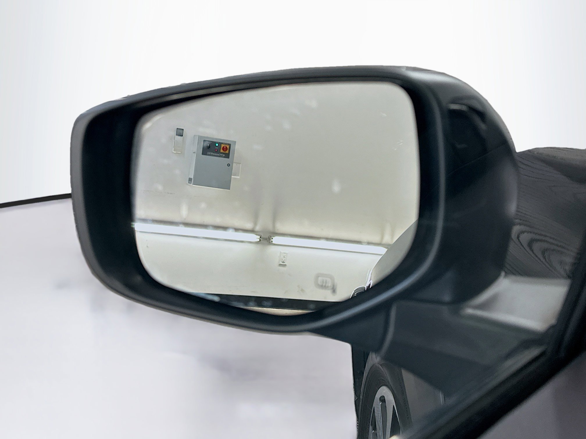 Used 2025 Subaru Outback Premium image 16