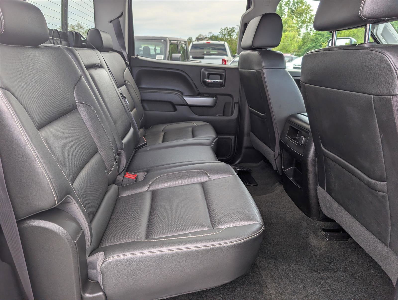 Used 2016 Chevrolet Silverado 2500 LTZ w/ LTZ Plus Package AWD/4WD image 11
