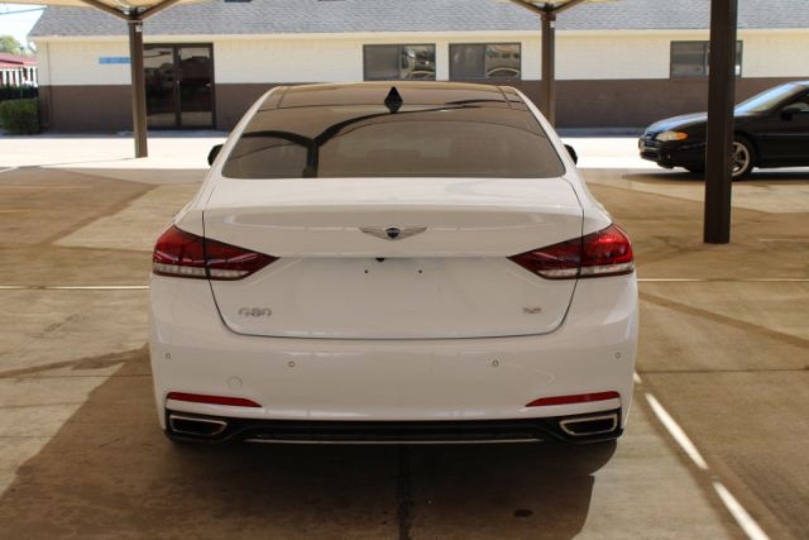 Used 2018 Genesis G80 3.8 w/ Option Group 02 RWD image 9