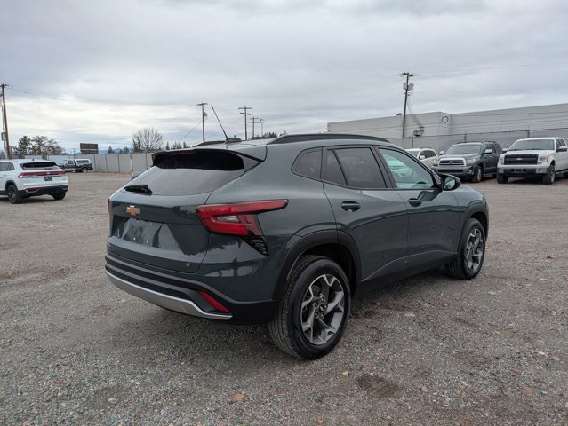 Used 2025 Chevrolet Trax LT image 5