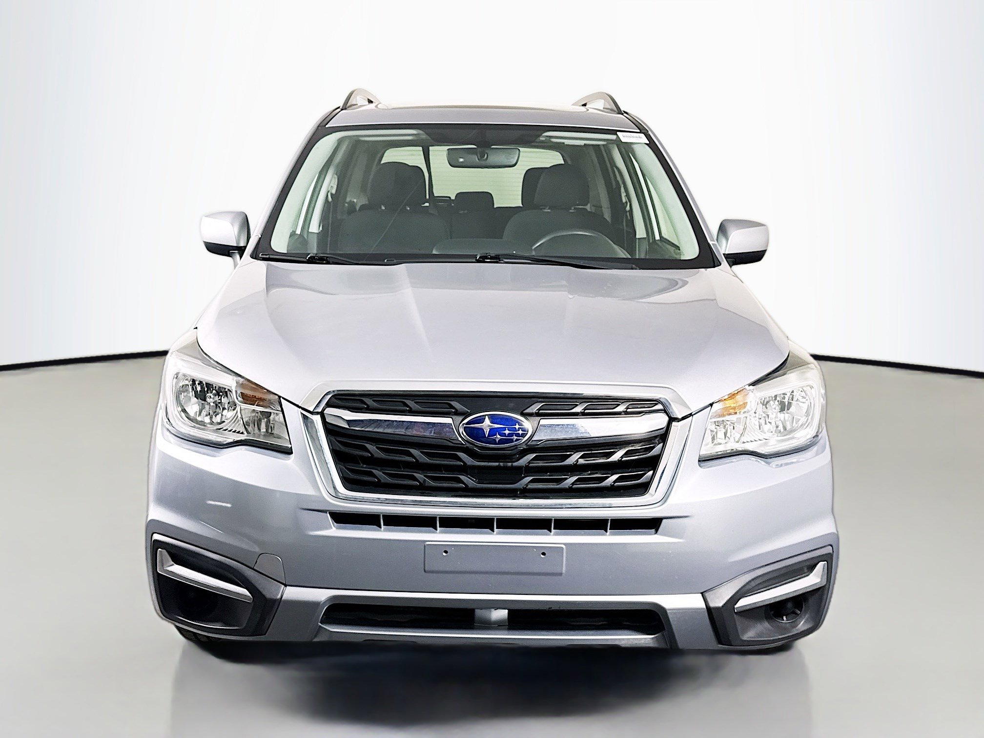 Used 2017 Subaru Forester 2.5i Premium w/ All-Weather Package image 2