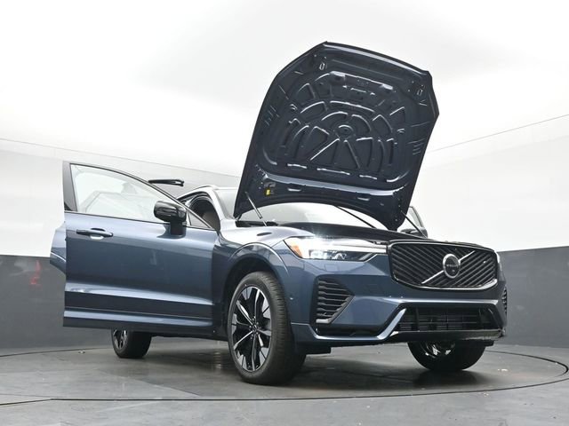 New 2026 Volvo XC60 T8 Plus w/ Protection Package Premier image 54