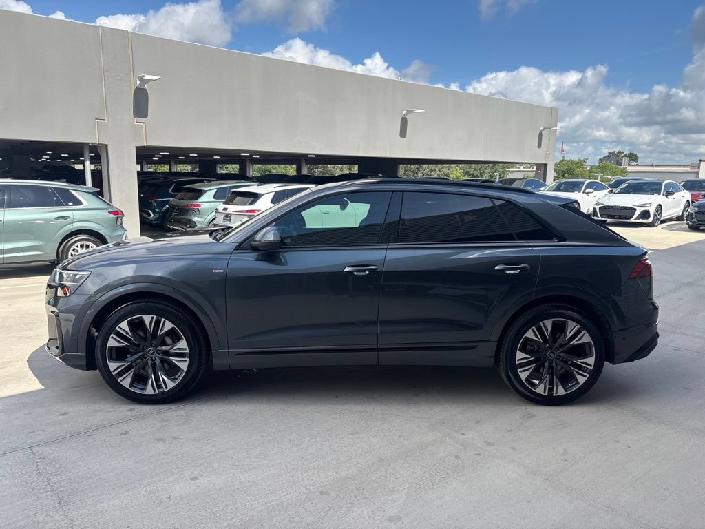 New 2026 Audi Q8 Prestige AWD/4WD image 9