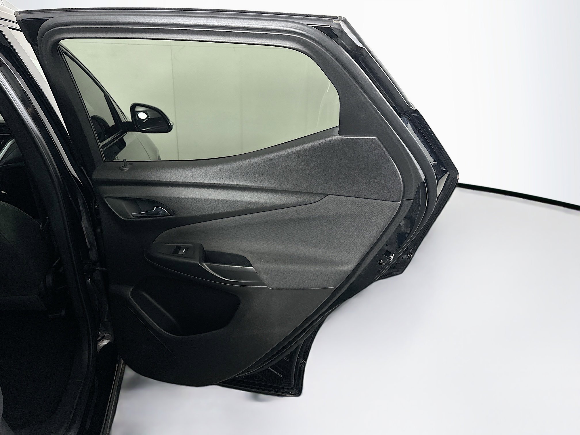 Used 2023 Chevrolet Bolt EUV LT w/ Driver Confidence Package FWD image 29