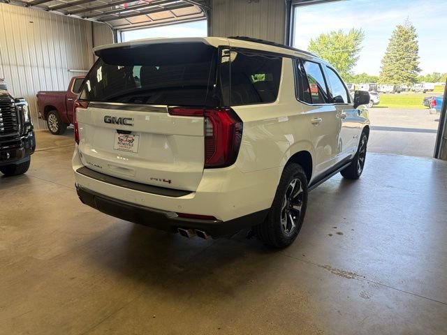 Used 2025 GMC Yukon AT4 w/ AT4 Premium Plus Package AWD/4WD image 5