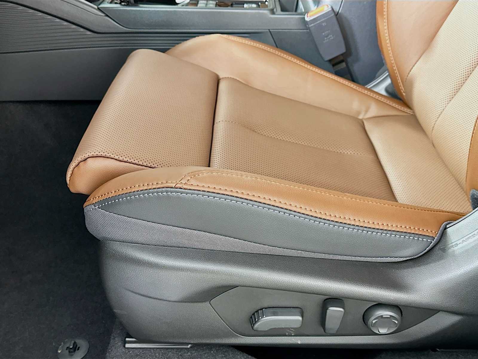 New 2026 Subaru Outback Touring XT AWD/4WD image 18