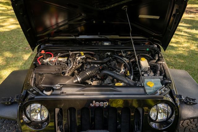 Used 2011 Jeep Wrangler Unlimited Sport image 22