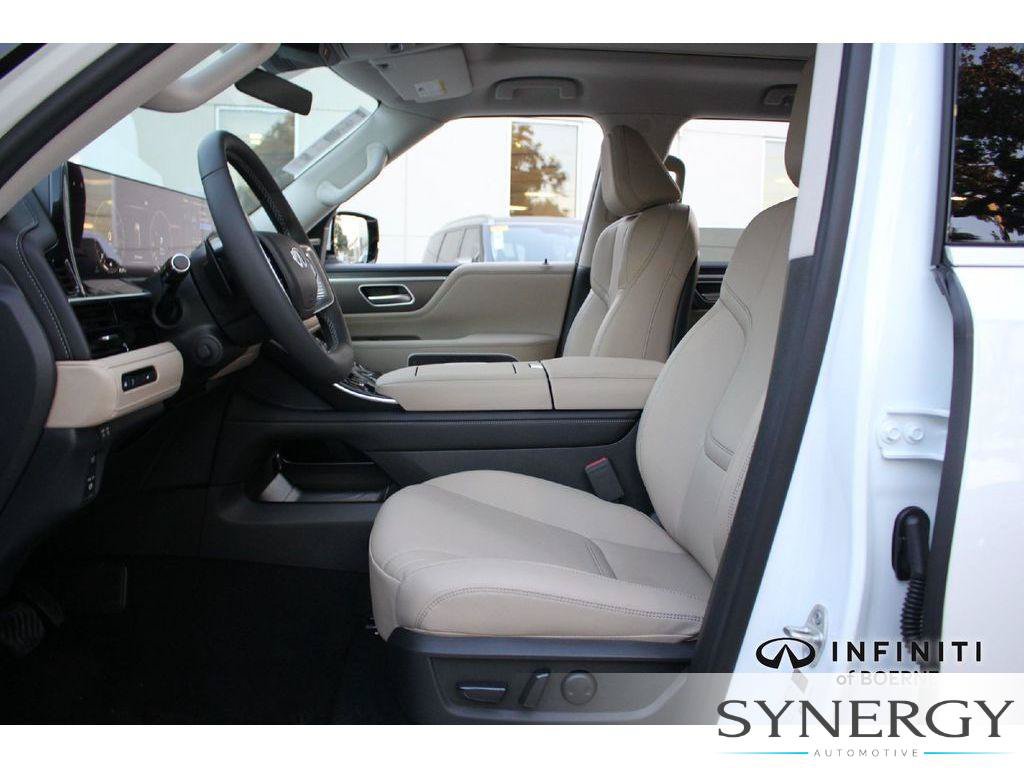 New 2026 INFINITI QX80 Pure AWD/4WD image 12