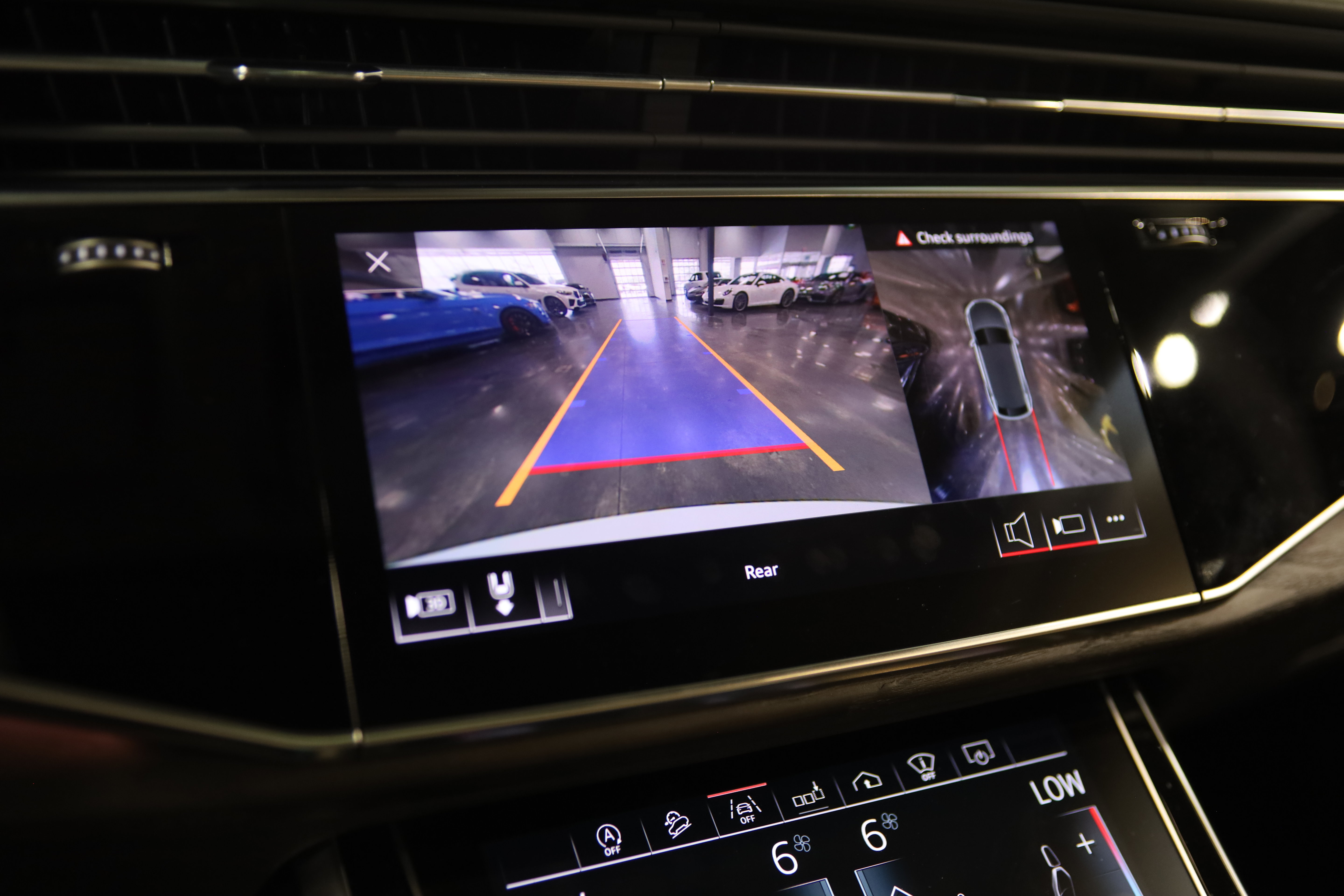 Used 2019 Audi Q8 Prestige AWD/4WD image 29