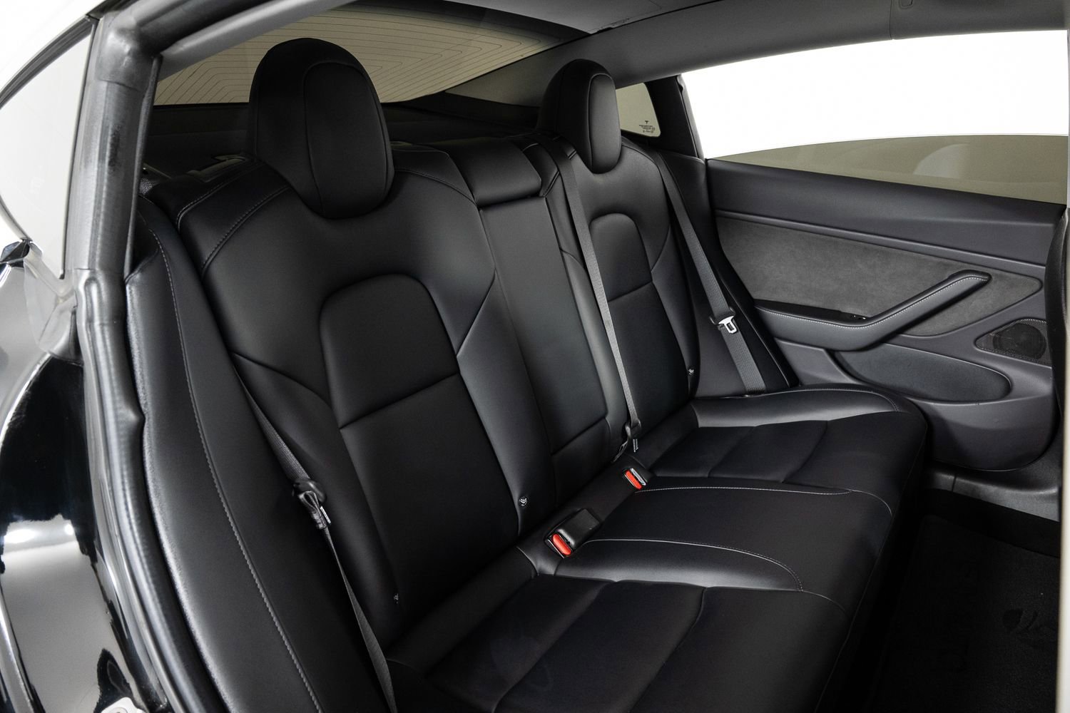 Used 2018 Tesla Model 3 Long Range image 23