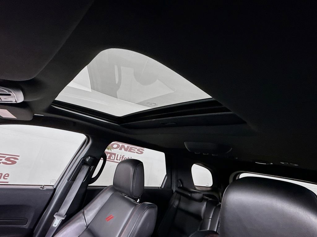 Used 2024 Dodge Durango GT image 11