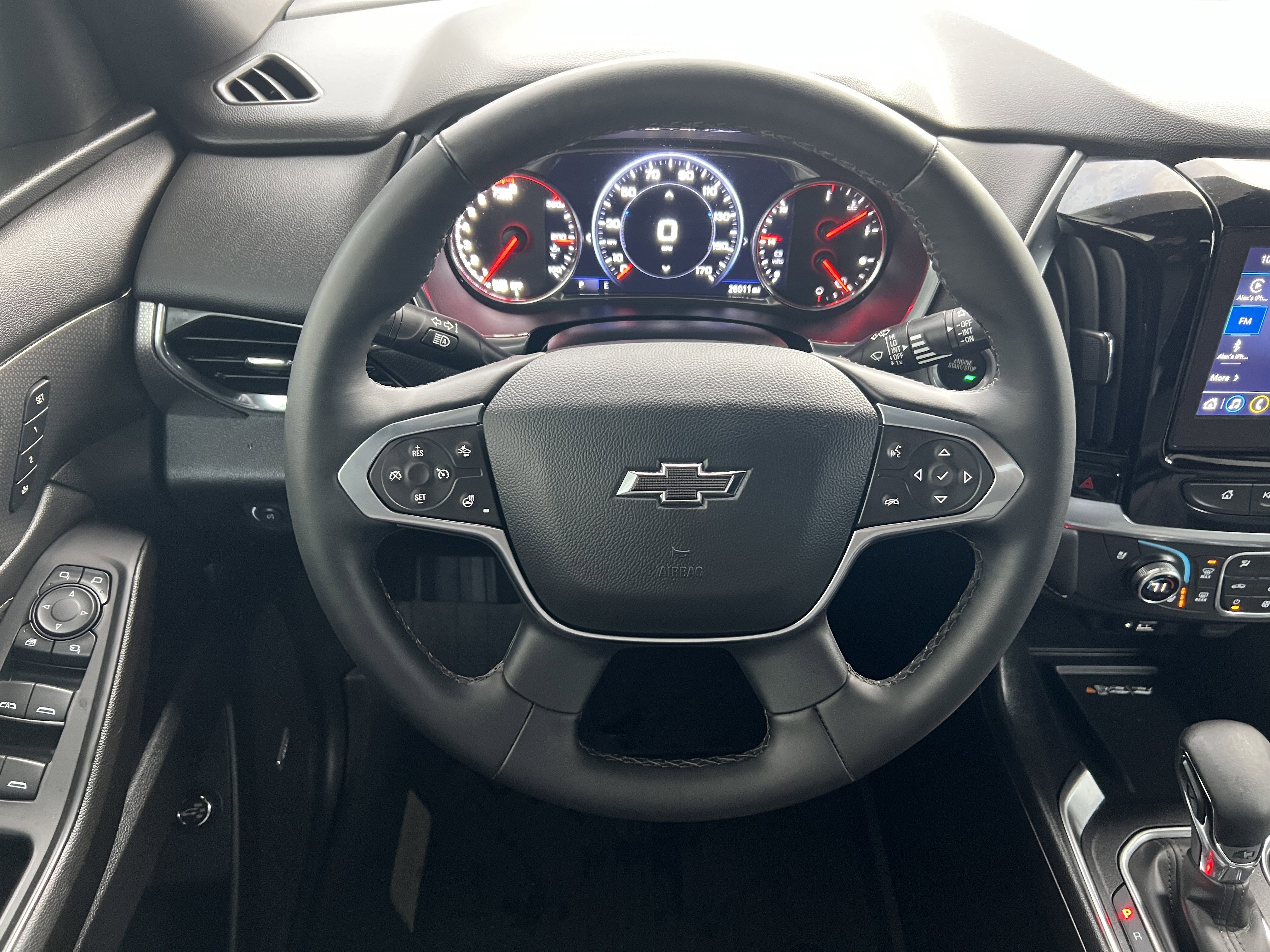 Used 2024 Chevrolet Traverse Premier w/ Redline Edition AWD/4WD image 30