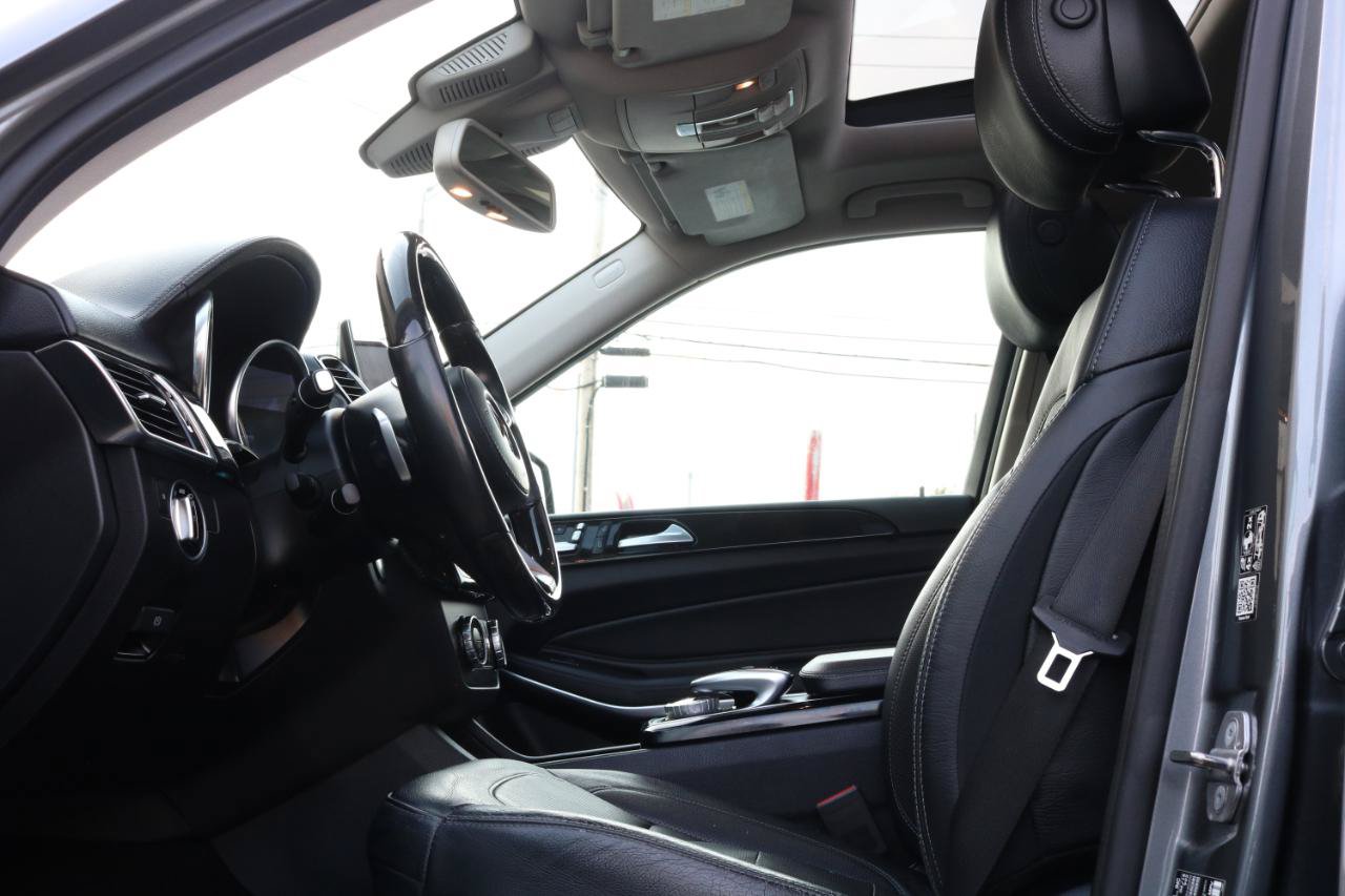 Used 2018 Mercedes-Benz GLS 550 4MATIC image 22